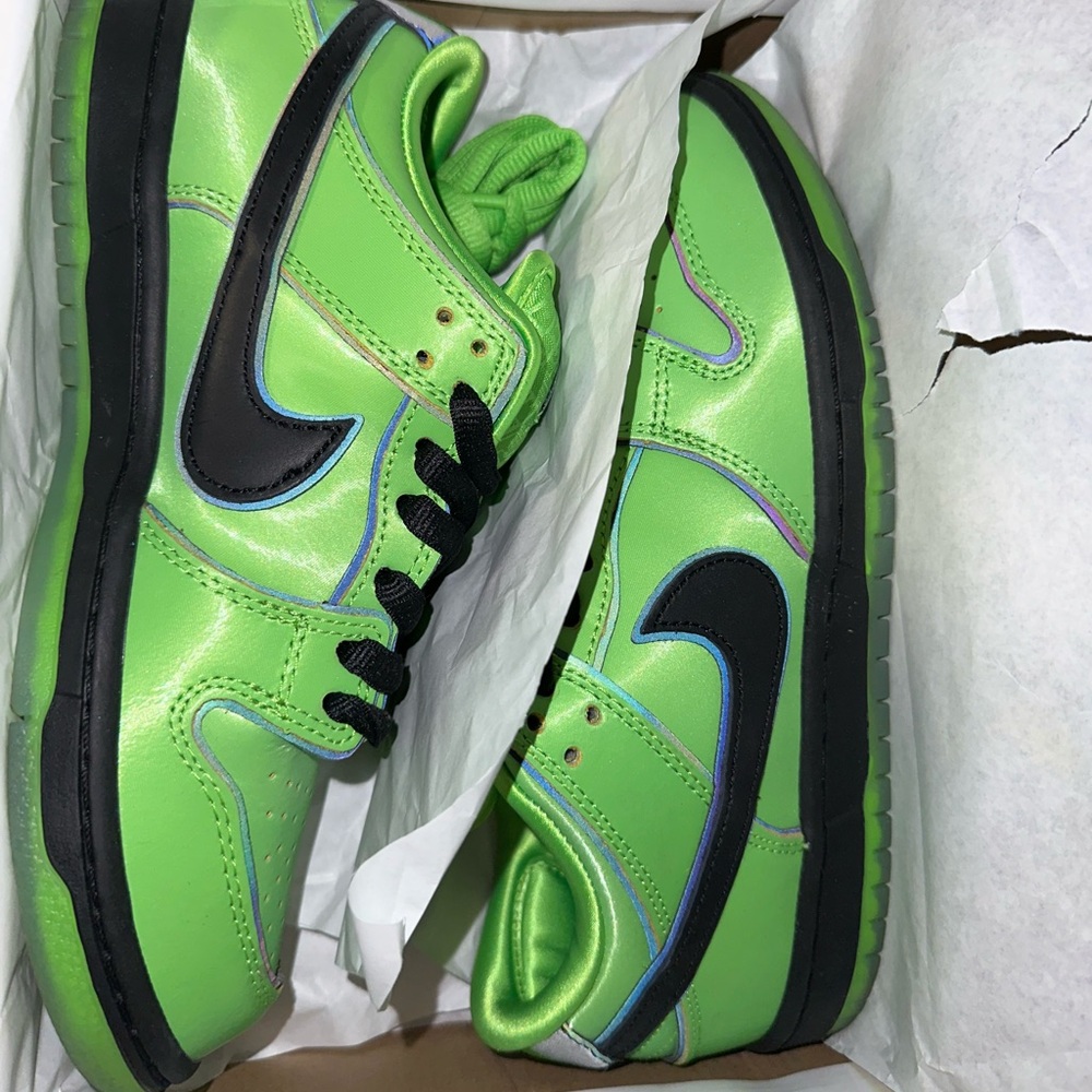 The Powerpuff Girls x Dunk Low Pro SB QS ‘Buttercup’